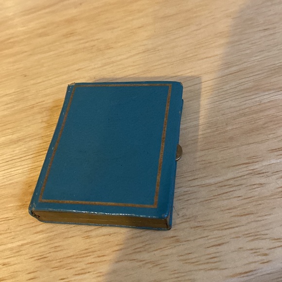 Ephemera 1950’s Mini Beauty Mate Book Photo Album - Picture 6 of 10